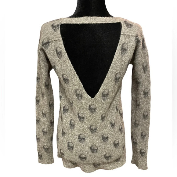 Skull Cashmere Wool Yak Hair CASHMERE WITH SKULL DESIGN Sweater Open Back Small - Picture 7 of 8